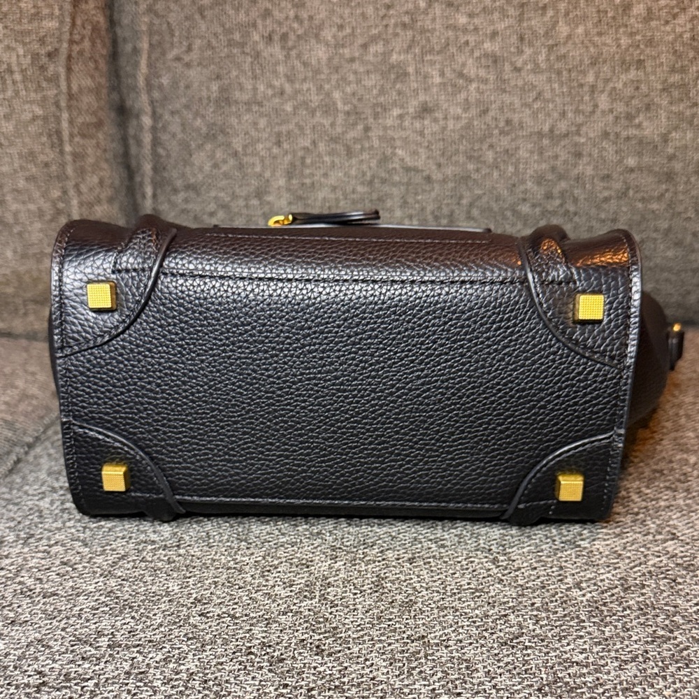 Elegant Black Handbag/Satchel - Picture 11 of 16